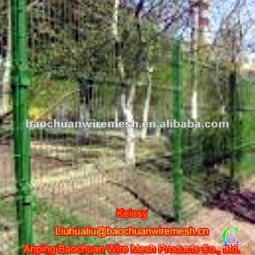 1.8*3m green triangular bending wire mesh fence(Manufactory)